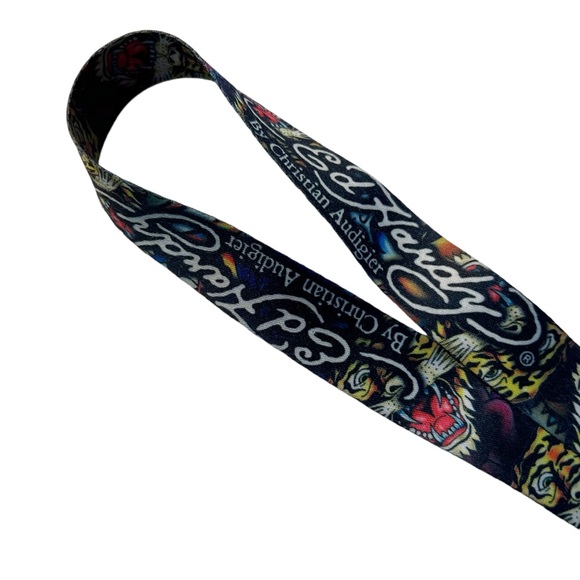 Ed Hardy Lanyard Licensed Key Tag ID Holder Y2K Black Logo - Picture 4 of 4